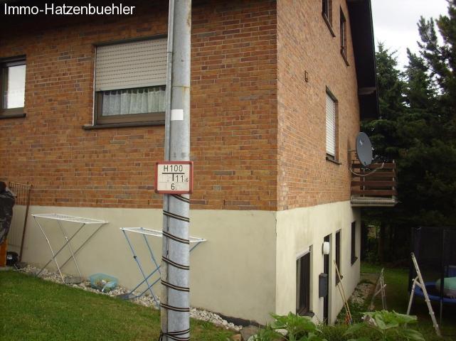 Souterrain mit schönem Garten  Souterrain mit schönem Garten